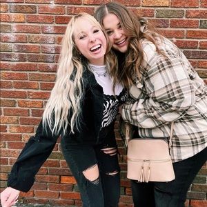 Meet your Posher, Sam